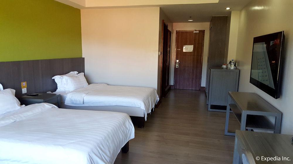 Newtown Plaza Hotel Baguio City Exterior foto