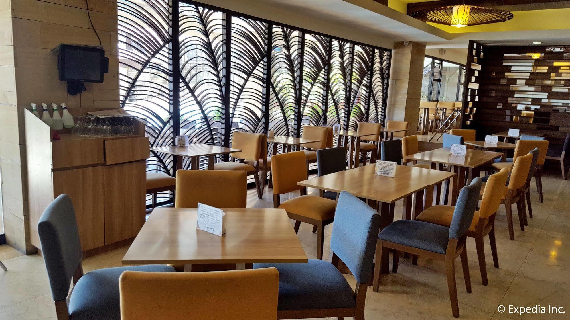 Newtown Plaza Hotel Baguio City Exterior foto